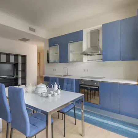 Aparthotel Alcaeus - Luxury Albavilla