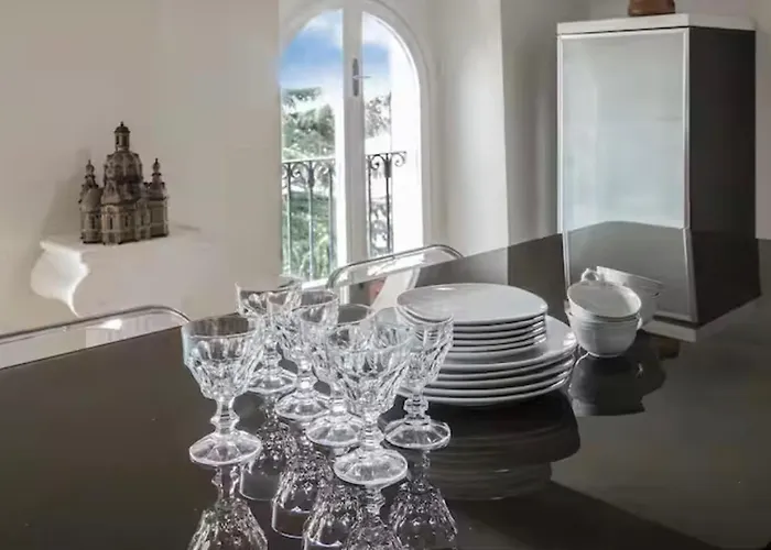 Alcaeus - Luxury 3*